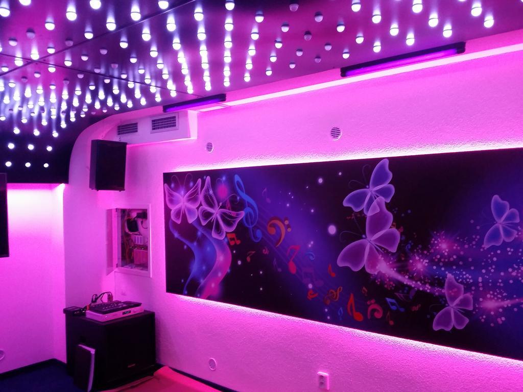 卡罗维发利公寓酒店 外观 照片